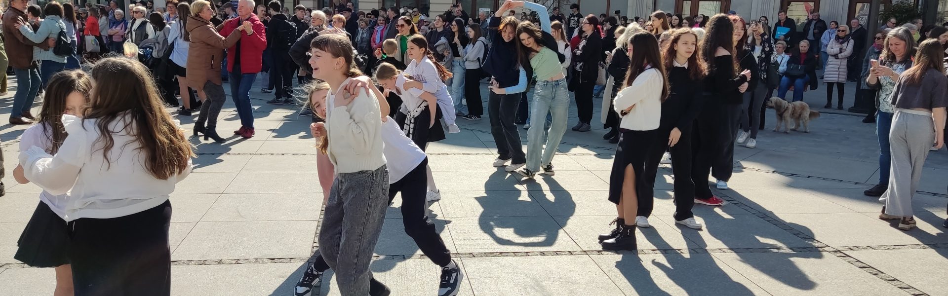 Walc Barbary - 50 lat filmu Noce i Dnie