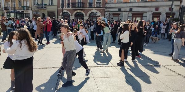 Walc Barbary - 50 lat filmu Noce i Dnie